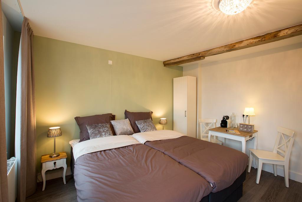 Bed & Breakfast De Vier Seizoenen Lisse Rum bild